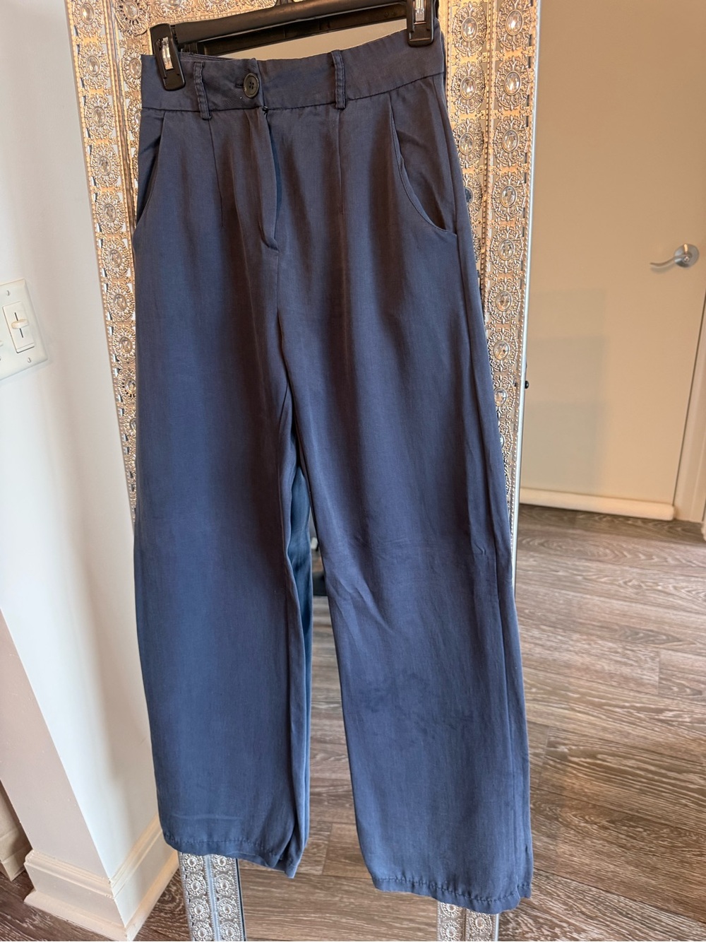 Zara Navy Wide-Leg High-Rise Chinos